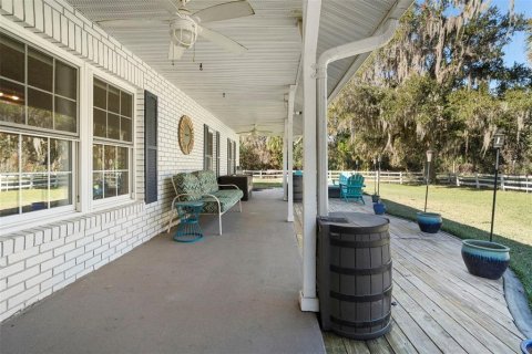 House in Edgewater, Florida 5 bedrooms, 217.67 sq.m. № 2103751 - photo 6