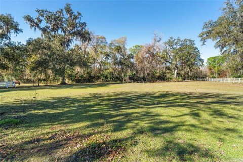 House in Edgewater, Florida 5 bedrooms, 217.67 sq.m. № 2103751 - photo 11