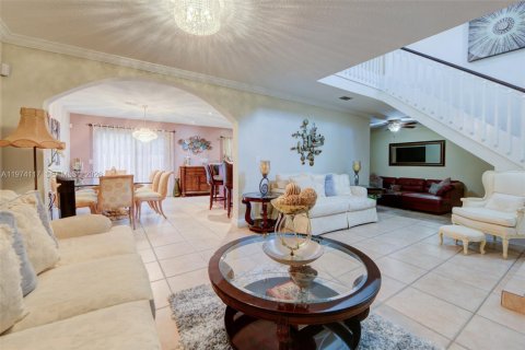 House in Plantation, Florida 3 bedrooms, 161.65 sq.m. № 2062588 - photo 9