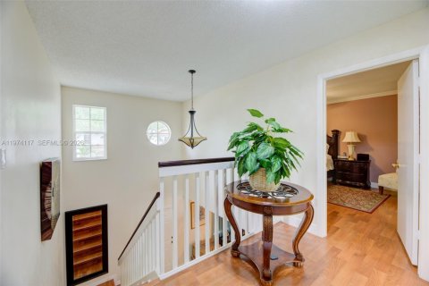 House in Plantation, Florida 3 bedrooms, 161.65 sq.m. № 2062588 - photo 24