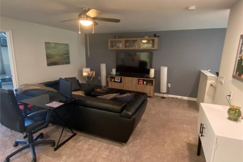 Touwnhouse à louer à Orlando, Floride: 4 chambres, 205.13 m2 № 2399487 - photo 17