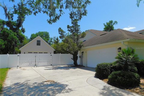 Casa en venta en Ocala, Florida, 3 dormitorios, 217.02 m2 № 2096584 - foto 4