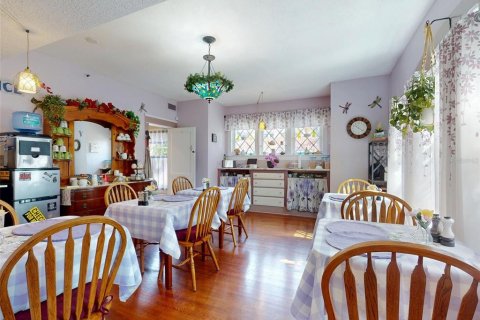 Купить виллу или дом в Дейтона-Бич, Флорида 10 комнат, 275.55м2, № 1835284 - фото 4