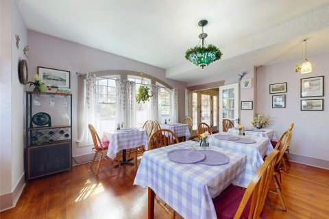 Купить виллу или дом в Дейтона-Бич, Флорида 10 комнат, 275.55м2, № 1835284 - фото 7