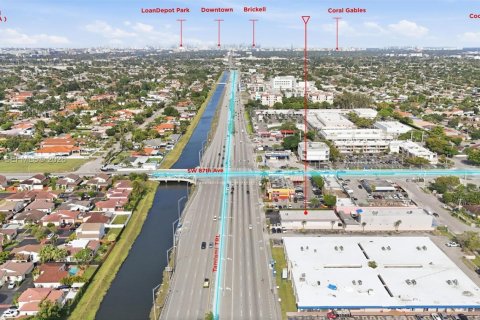 Commercial property in Miami, Florida № 2154883 - photo 5