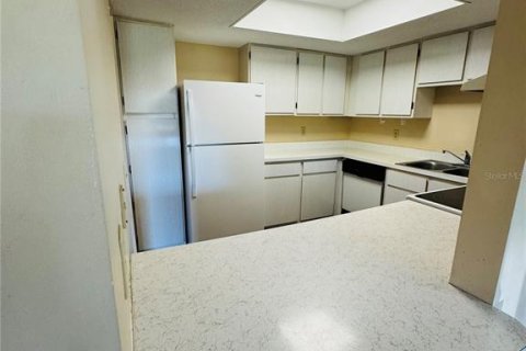 Condominio en venta en Ocala, Florida, 2 dormitorios, 99.59 m2 № 1724517 - foto 3