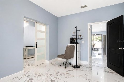 Casa en venta en Orlando, Florida, 4 dormitorios, 249.07 m2 № 2091759 - foto 27