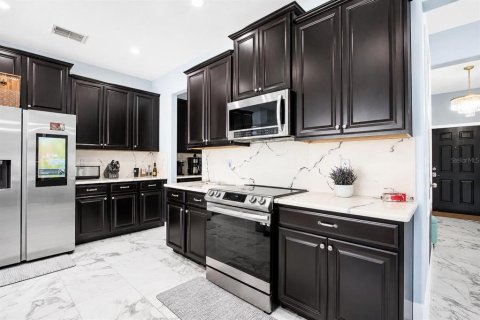 Casa en venta en Orlando, Florida, 4 dormitorios, 249.07 m2 № 2091759 - foto 15