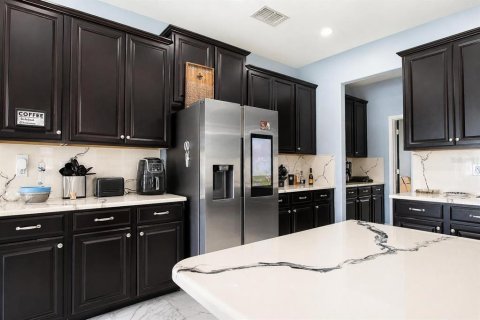 Casa en venta en Orlando, Florida, 4 dormitorios, 249.07 m2 № 2091759 - foto 14