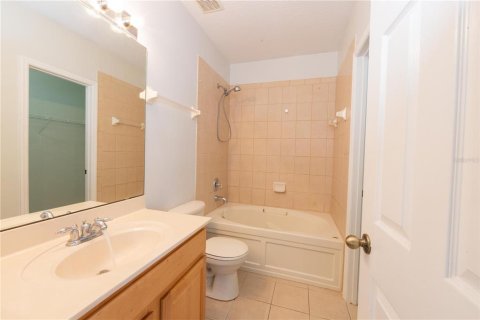 Townhouse in Orlando, Florida 3 bedrooms, 166.3 sq.m. № 2227201 - photo 22