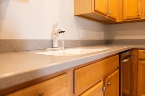 Townhouse in Orlando, Florida 3 bedrooms, 166.3 sq.m. № 2227201 - photo 17