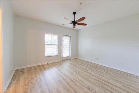 Townhouse in Orlando, Florida 3 bedrooms, 166.3 sq.m. № 2227201 - photo 12