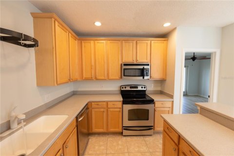 Townhouse in Orlando, Florida 3 bedrooms, 166.3 sq.m. № 2227201 - photo 15