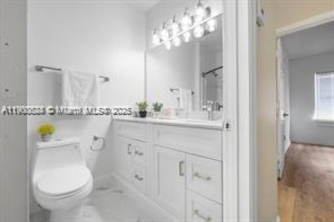 Adosado en alquiler en Weston, Florida, 3 dormitorios, 156.17 m2 № 1952095 - foto 15