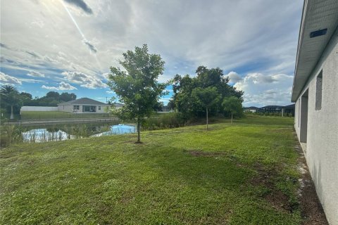 Casa en venta en Cape Coral, Florida, 3 dormitorios, 139.54 m2 № 2381222 - foto 22