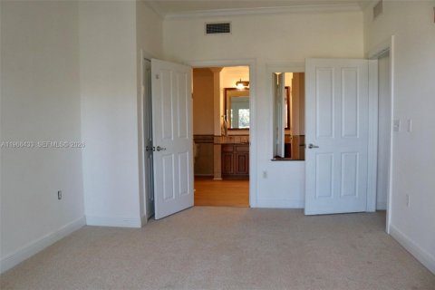 Condominio en venta en Kissimmee, Florida, 3 dormitorios № 2029063 - foto 17