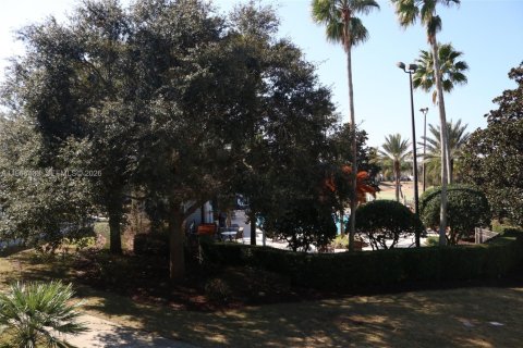Condominio en venta en Kissimmee, Florida, 3 dormitorios № 2029063 - foto 27