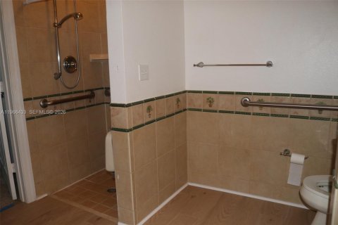 Condominio en venta en Kissimmee, Florida, 3 dormitorios № 2029063 - foto 22