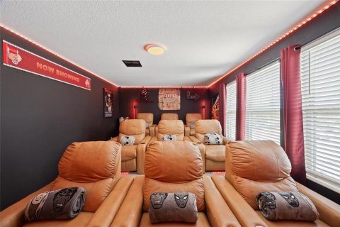 Villa ou maison à vendre à Riverview, Floride: 5 chambres, 356.19 m2 № 1907375 - photo 6