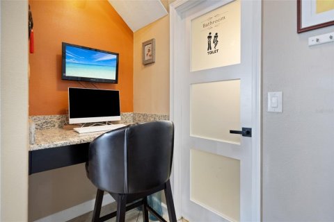 Villa ou maison à vendre à Riverview, Floride: 5 chambres, 356.19 m2 № 1907375 - photo 9