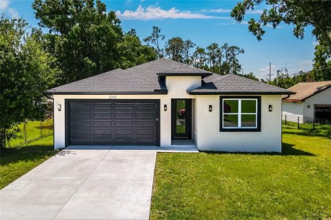 House in Plant City, Florida 3 bedrooms, 168.43 sq.m. № 2200196
