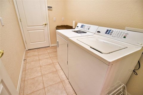 Снять в аренду виллу или дом в Венеция, Флорида 2 спальни, 128.67м2, № 1810762 - фото 26