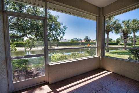 Снять в аренду виллу или дом в Венеция, Флорида 2 спальни, 128.67м2, № 1810762 - фото 8