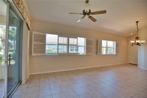 Снять в аренду виллу или дом в Венеция, Флорида 2 спальни, 128.67м2, № 1810762 - фото 7