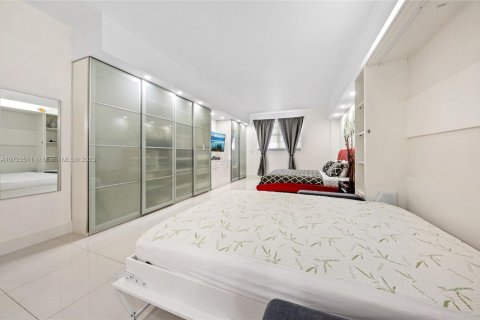 Copropriété à louer à Hollywood, Floride: 3 chambres, 178.93 m2 № 1694194 - photo 21