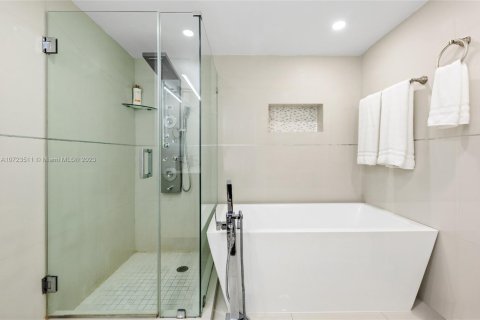 Copropriété à louer à Hollywood, Floride: 3 chambres, 178.93 m2 № 1694194 - photo 22