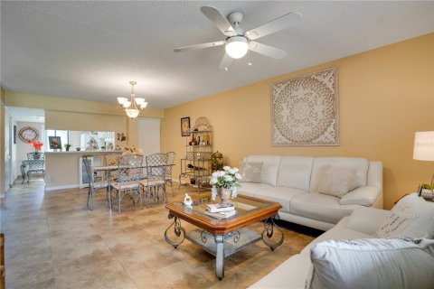 Condo in Oldsmar, Florida, 2 bedrooms  № 2202628 - photo 6