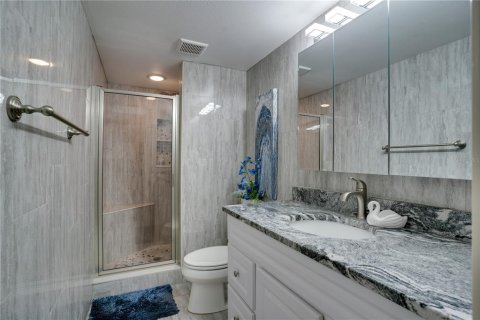 Condo in Oldsmar, Florida, 2 bedrooms  № 2202628 - photo 13