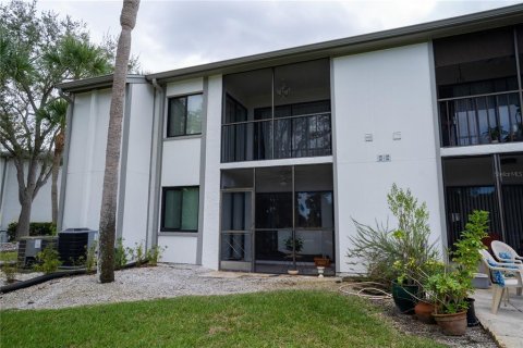 Condo in Oldsmar, Florida, 2 bedrooms  № 2202628 - photo 21
