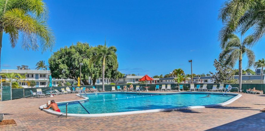 Condo in Lake Worth, Florida, 2 bedrooms  № 878550