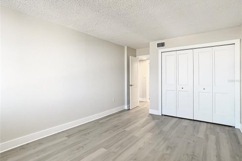 Condominio en venta en Clearwater, Florida, 2 dormitorios, 115.2 m2 № 1526899 - foto 27