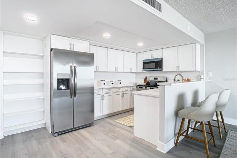 Condominio en venta en Clearwater, Florida, 2 dormitorios, 115.2 m2 № 1526899 - foto 5
