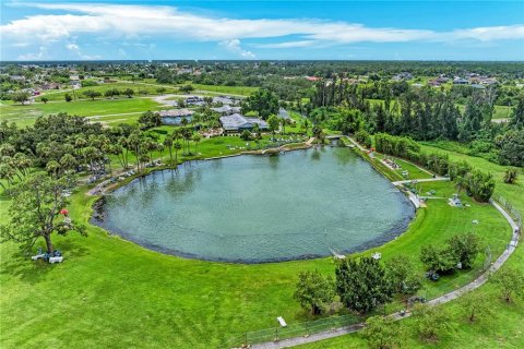 Terreno en venta en North Port, Florida № 2165710 - foto 27