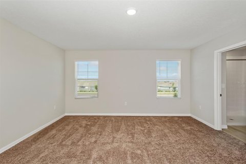 Villa ou maison à vendre à Zephyrhills, Floride: 5 chambres, 268.3 m2 № 1853144 - photo 7