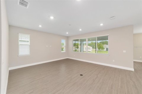 House in Ocala, Florida 2 bedrooms, 199 sq.m. № 1904553 - photo 10