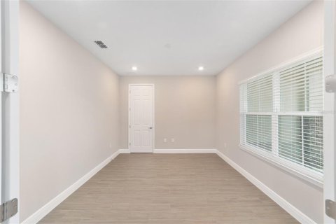 House in Ocala, Florida 2 bedrooms, 199 sq.m. № 1904553 - photo 28