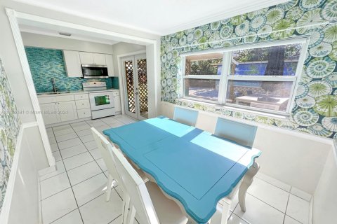 House in Fort Lauderdale, Florida 2 bedrooms, 81.57 sq.m. № 1935879 - photo 14
