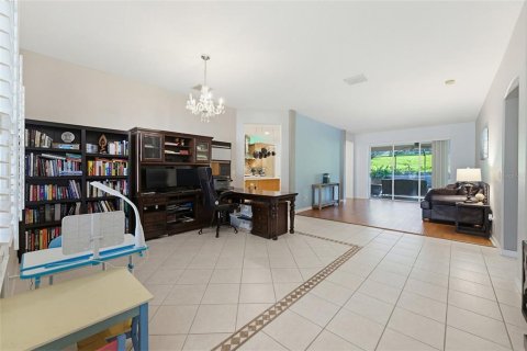Купить виллу или дом в Брэндон, Флорида 14 комнат, 310.29м2, № 2234334 - фото 26