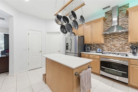 Купить виллу или дом в Брэндон, Флорида 14 комнат, 310.29м2, № 2234334 - фото 3