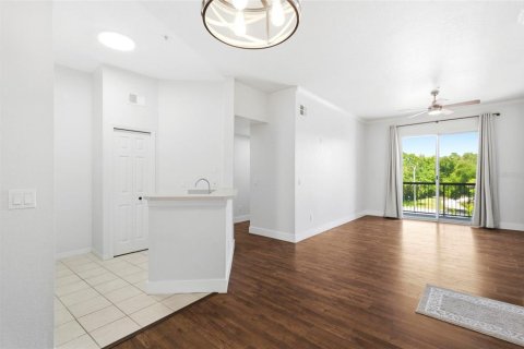 Condo in Lutz, Florida, 1 bedroom  № 2147562 - photo 16