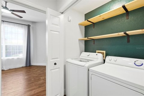 Condo in Lutz, Florida, 1 bedroom  № 2147562 - photo 8