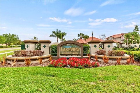 Condo in Lutz, Florida, 1 bedroom  № 2147562 - photo 11