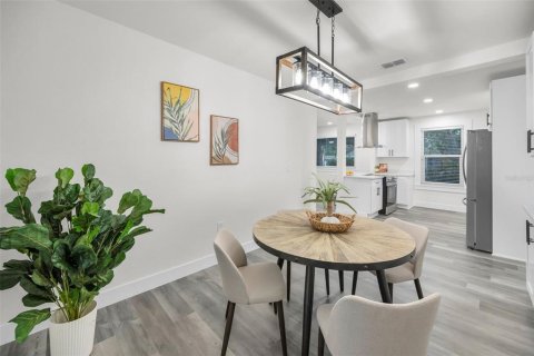 Casa en venta en Tarpon Springs, Florida, 4 dormitorios, 241.08 m2 № 1679114 - foto 30