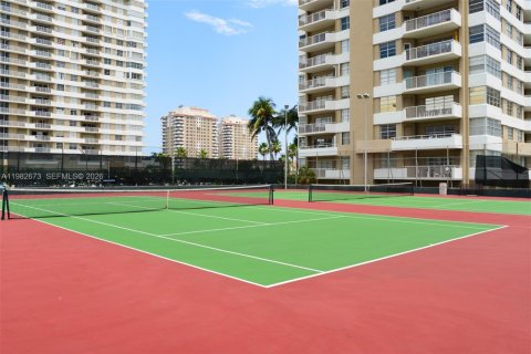 Copropriété à louer à Hallandale Beach, Floride: 3 chambres, 165.37 m2 № 2243689 - photo 22