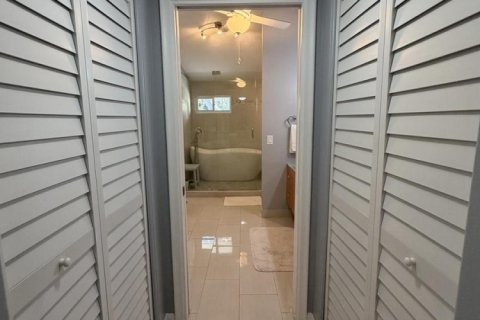 Купить таунхаус в Бока-Ратон, Флорида 4 комнаты, 162.58м2, № 2245482 - фото 13
