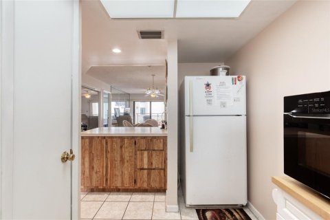 Copropriété à vendre à Ormond Beach, Floride: 2 chambres, 94.11 m2 № 2098012 - photo 8